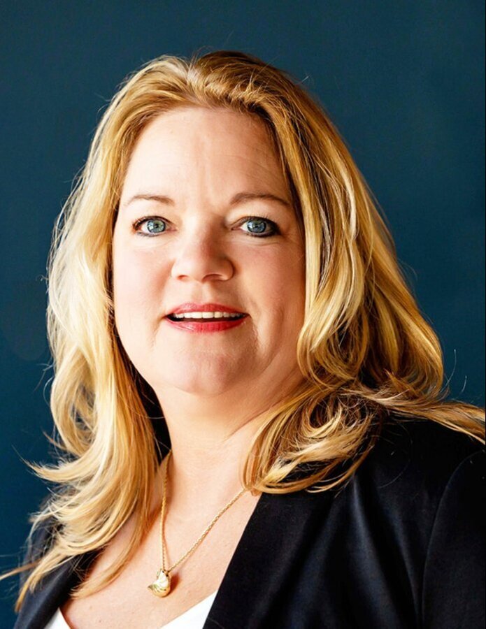Amy Long